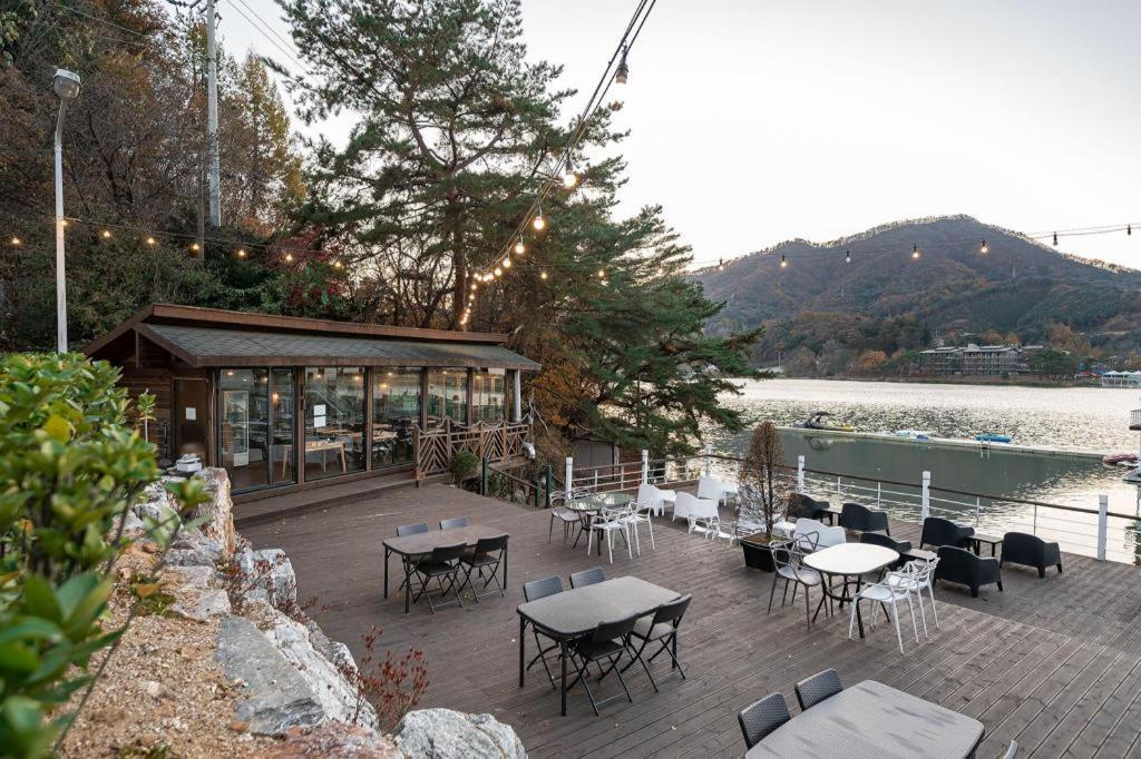 Hotel Haus Gapyeong Exterior photo